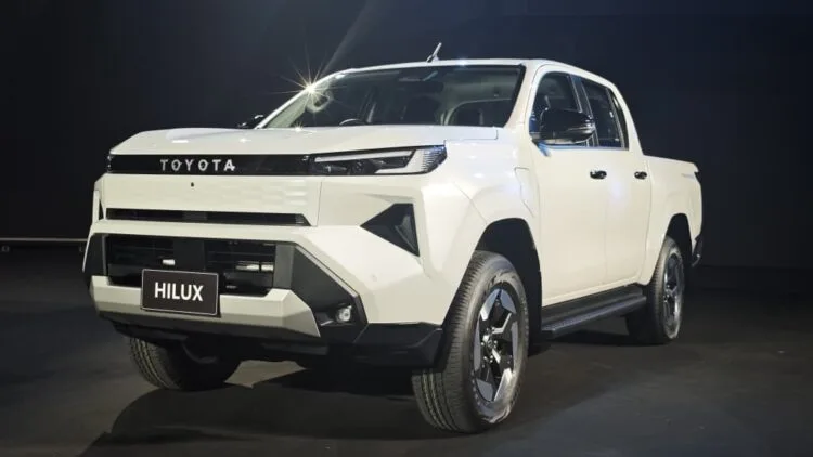 Toyota Hilux BEV