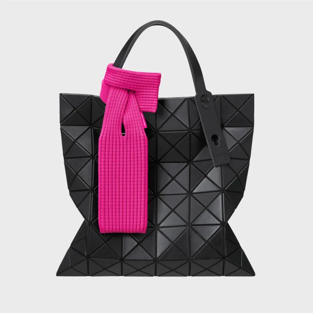 Apple Issey Miyake iPhone Pocket