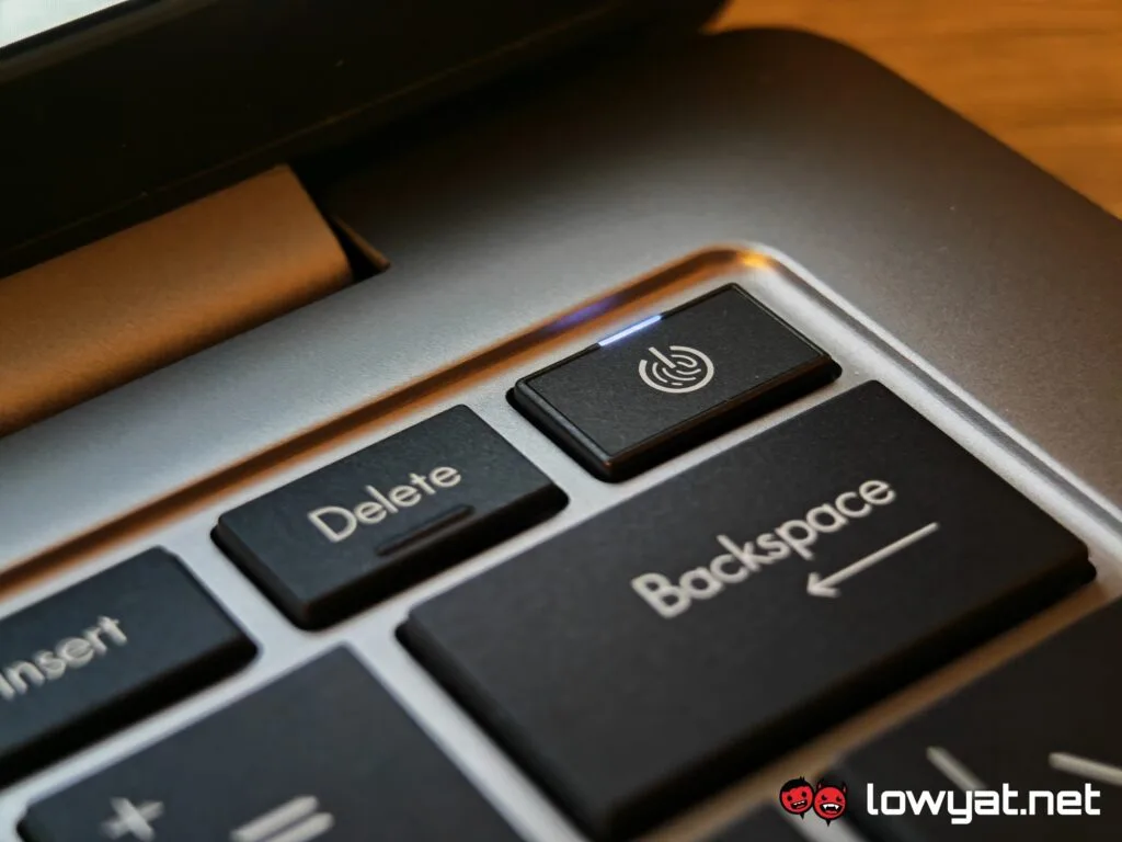 ASUS ExpertBook P5