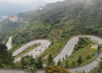 genting malaysia plans road charges to highlands resort