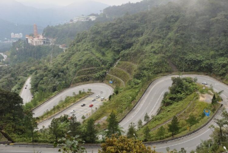 genting malaysia plans road charges to highlands resort
