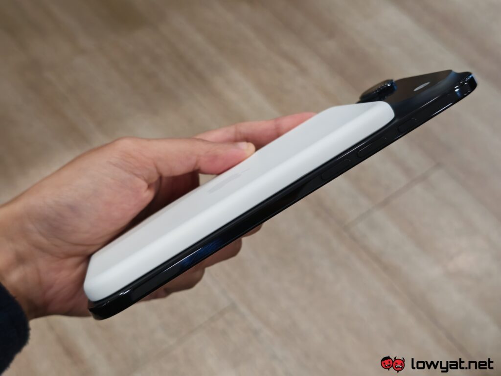 iPhone Air MagSafe Battery