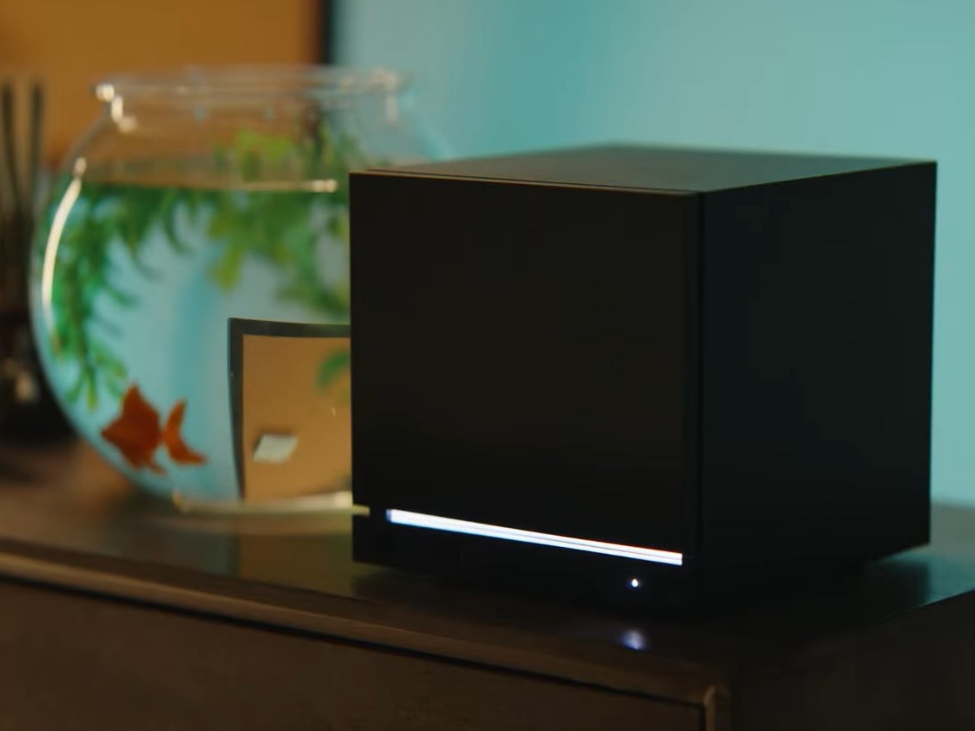 Valve Unveils Steam Machine And Steam Controller