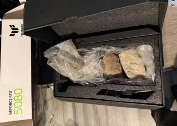 ASUS-TUF-RTX-5080-Fake-Rocks-1
