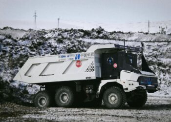 China 5G autonomous vehicle mining huawei