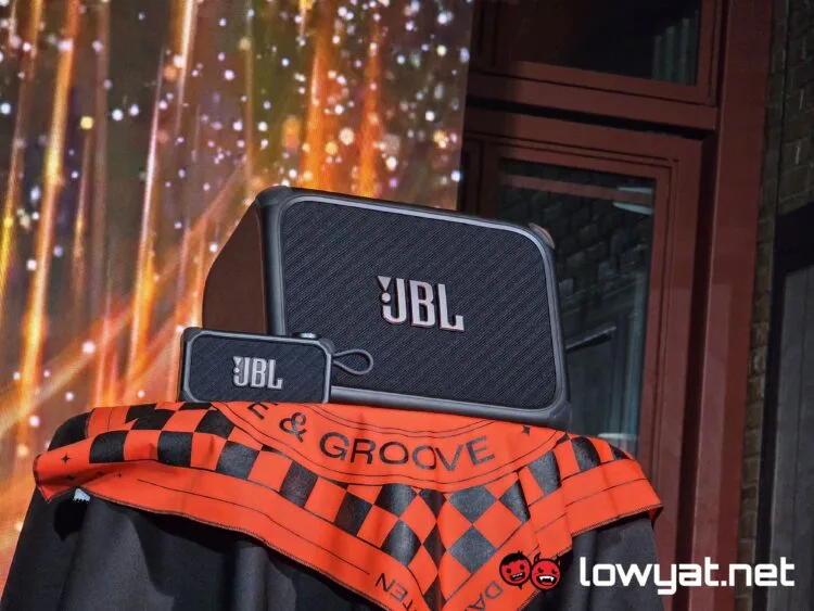 JBL-BandBox-Solo-Trio-1