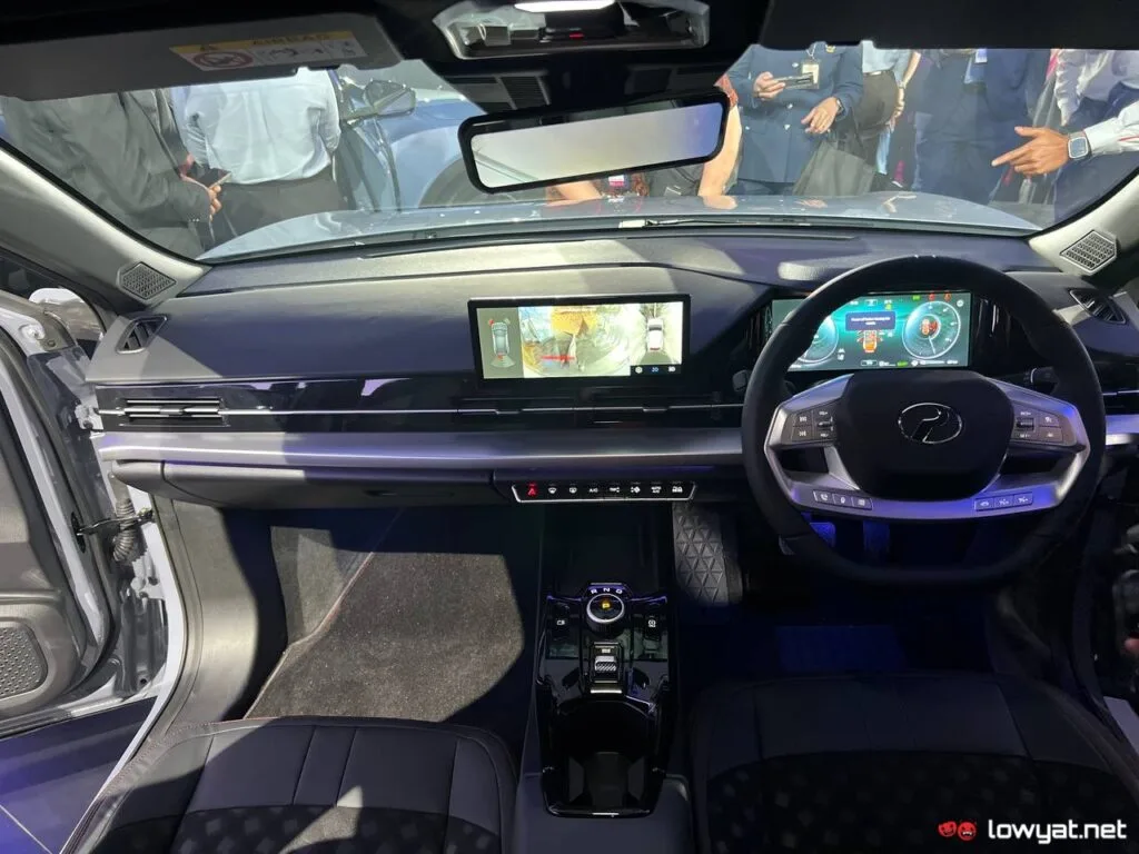 Perodua QV-E