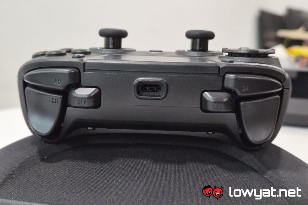 Razer Raiju V3 Pro top