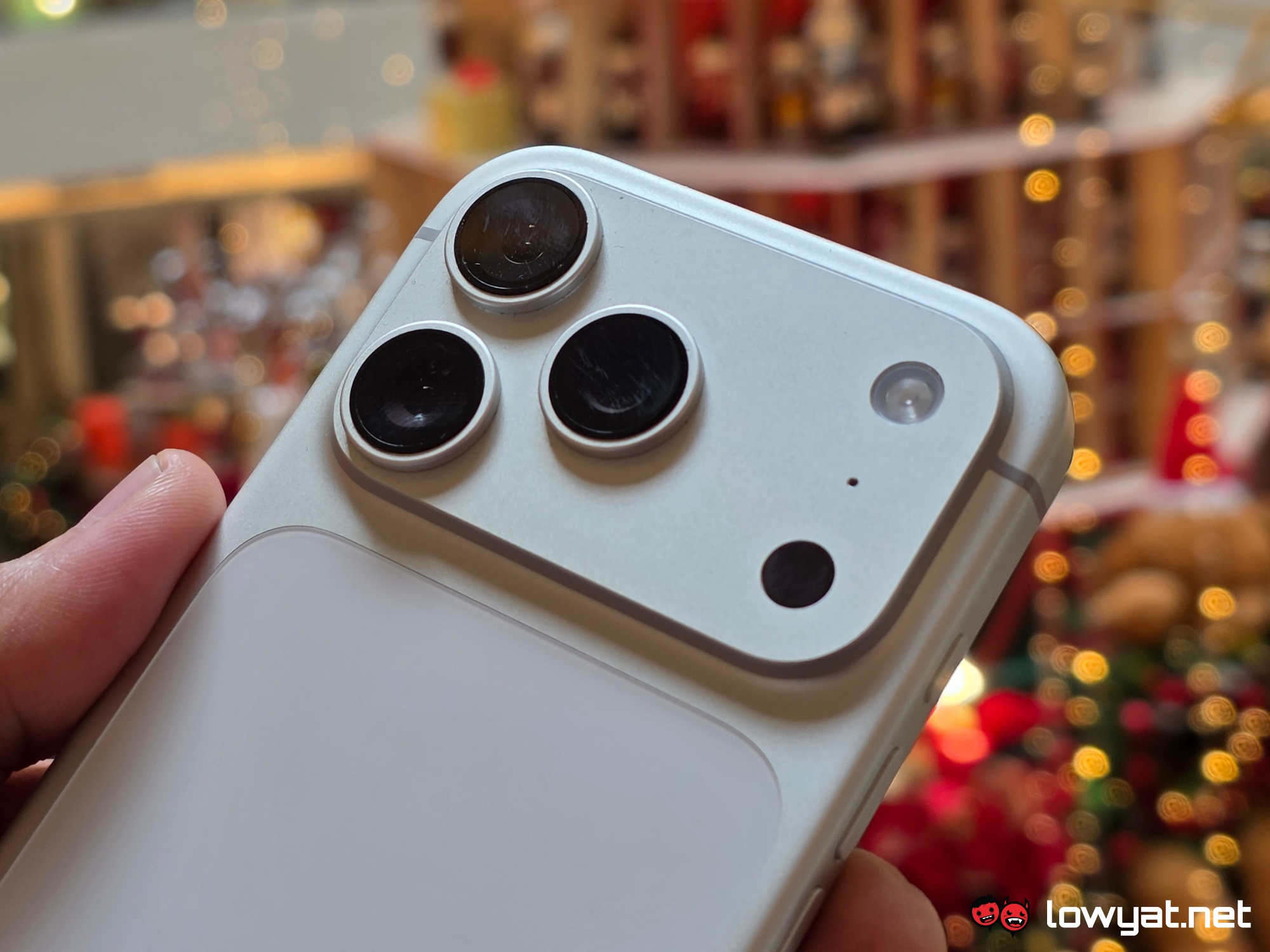 iphone 17 pro review