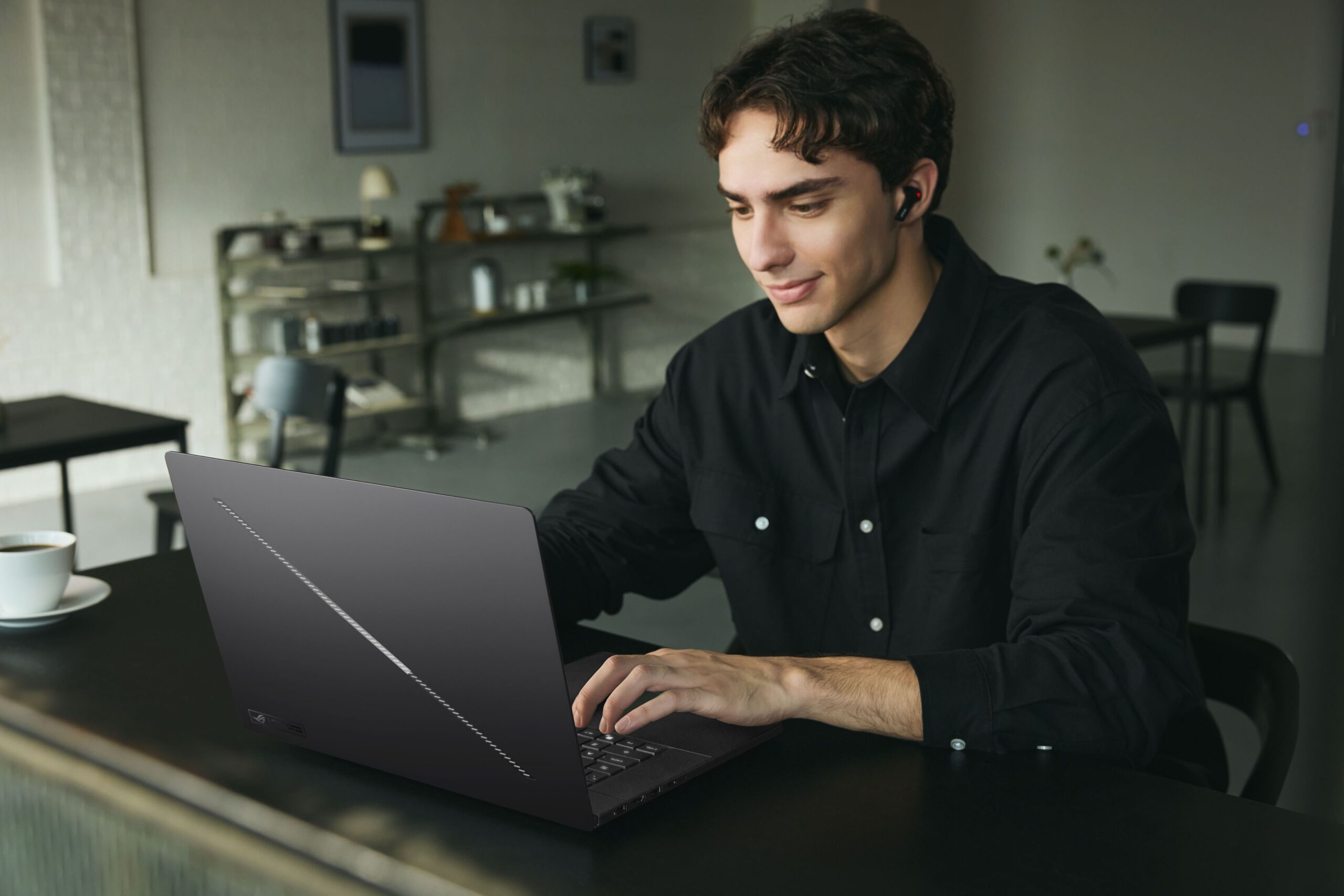 ASUS Refreshes ROG Zephyrus G14 And G16 With Intel Panther Lake Lineup 3 ASUS ROG Zephyrus G14 G16 2026 Panther Lake 4 scaled