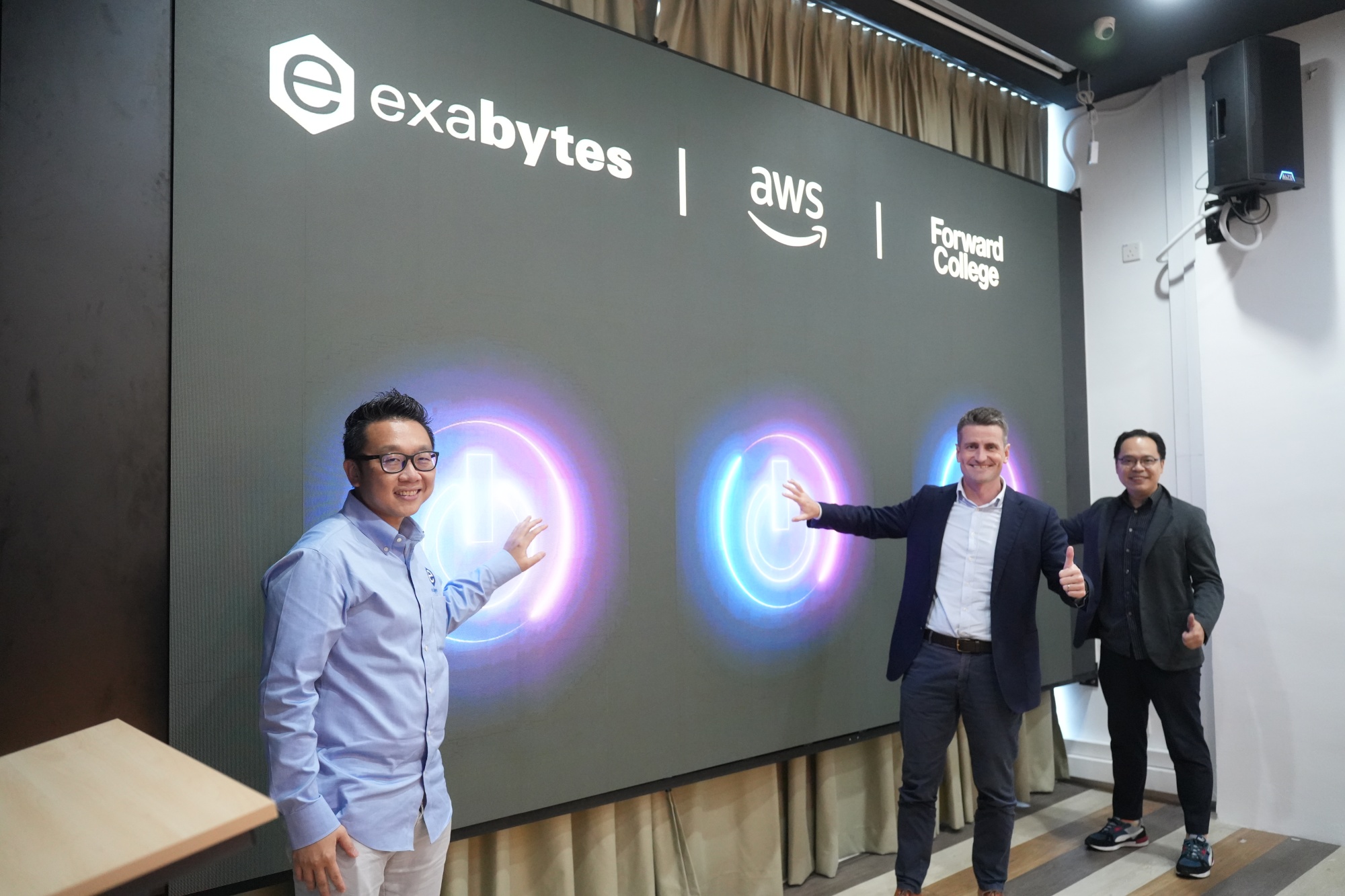 AWS, Exabytes Launch A RM4.3 Million Cloud Skills Initiative For Malaysians