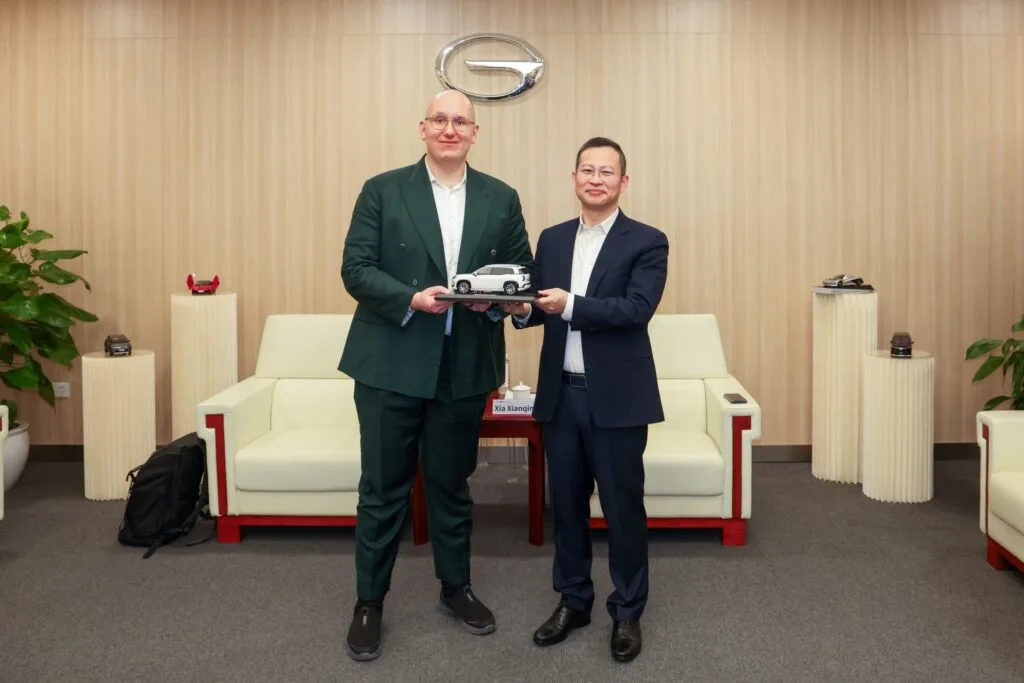 Grab To Roll Out 20,000 GAC EVs Across Southeast Asia