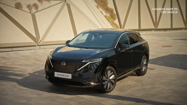 Nissan Ariya Solar Panel Concept