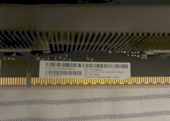 Reddit-Sticker-PCIe-Connectors-sticker-1