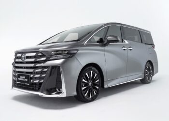 Toyota Vellfire 2.5 HEV Executive Lounge