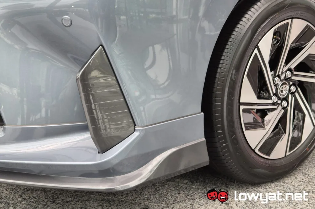 Toyota Vios HEV wheel + body kit