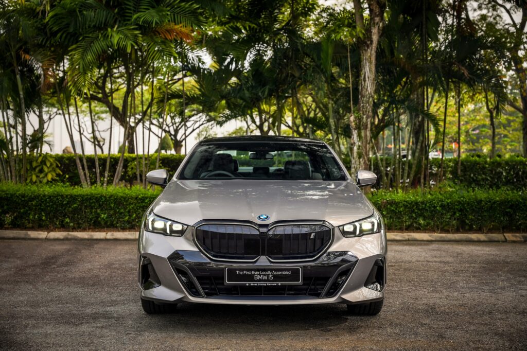 bmw i5 edrive40 m sport pro malaysia