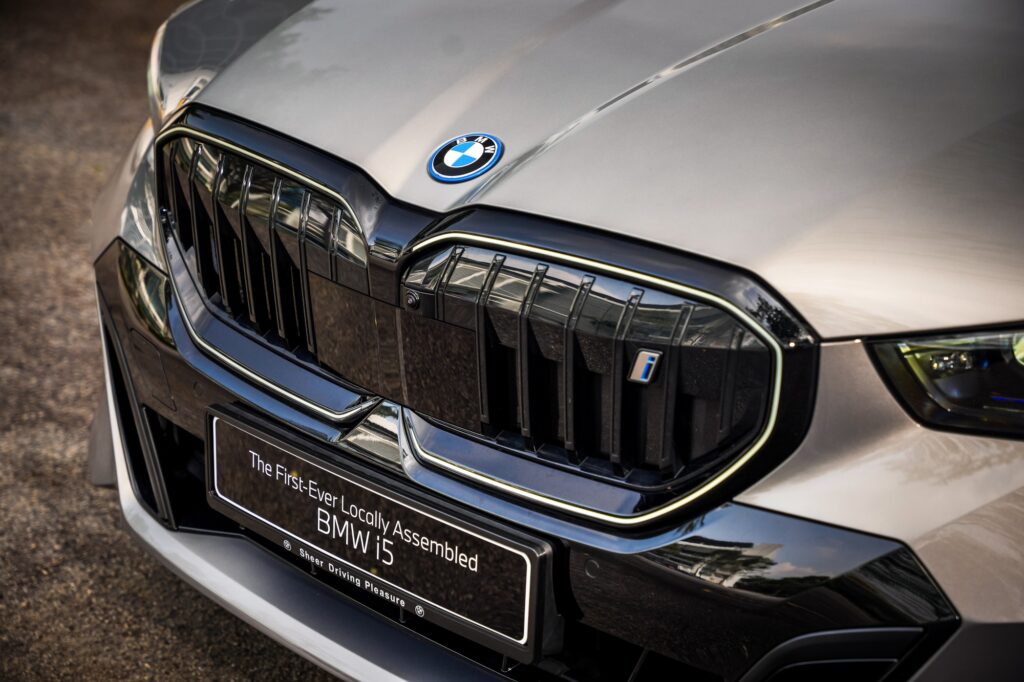 bmw i5 edrive40 m sport pro malaysia