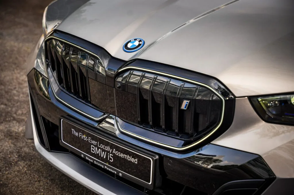 bmw i5 edrive40 m sport pro malaysia
