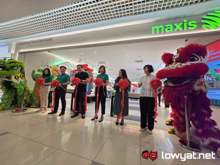 Maxis-Concept-Store-1-Utama-12