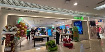 Maxis Concept Store 1 Utama