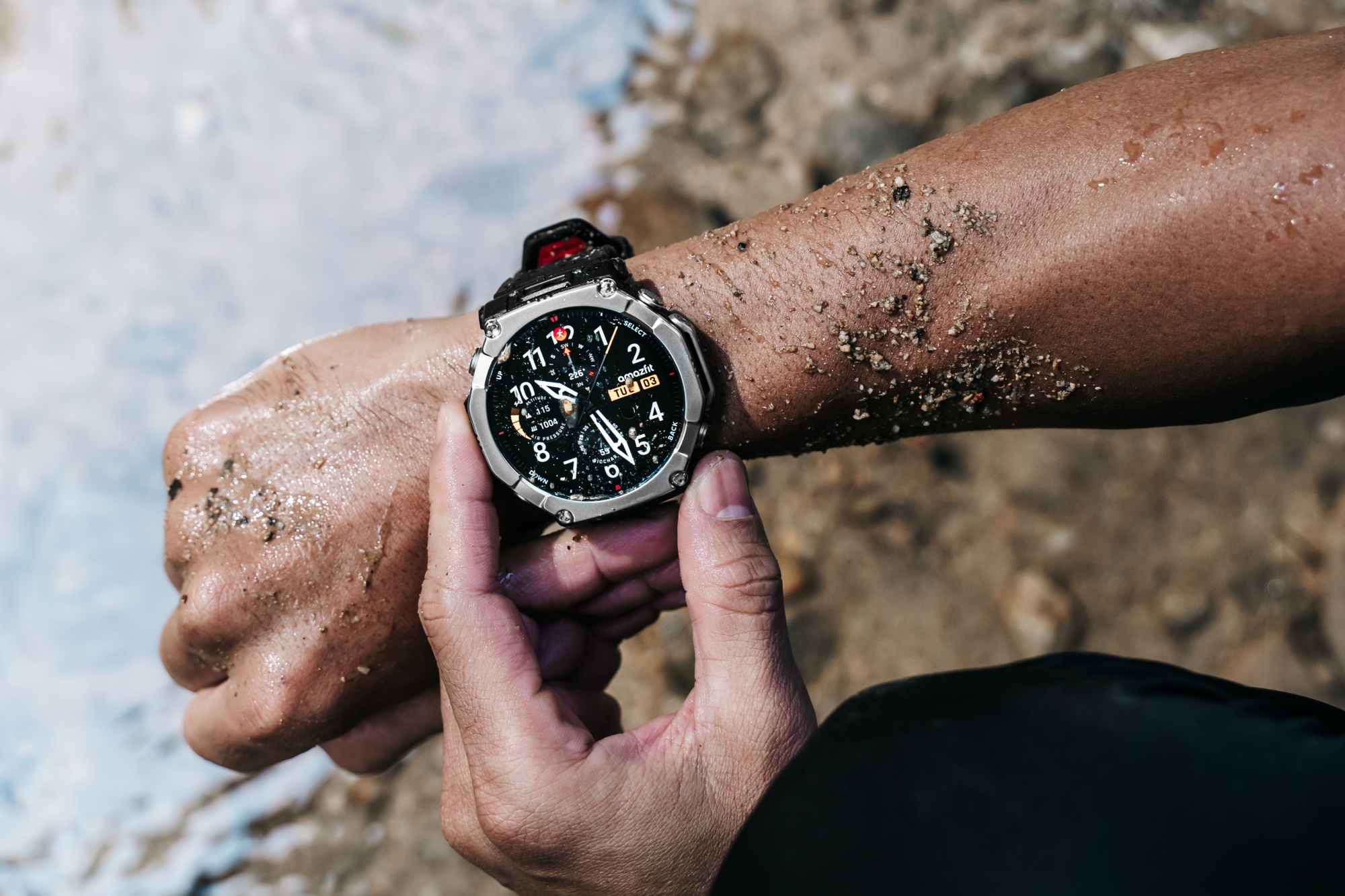 Amazfit T-Rex Ultra 2