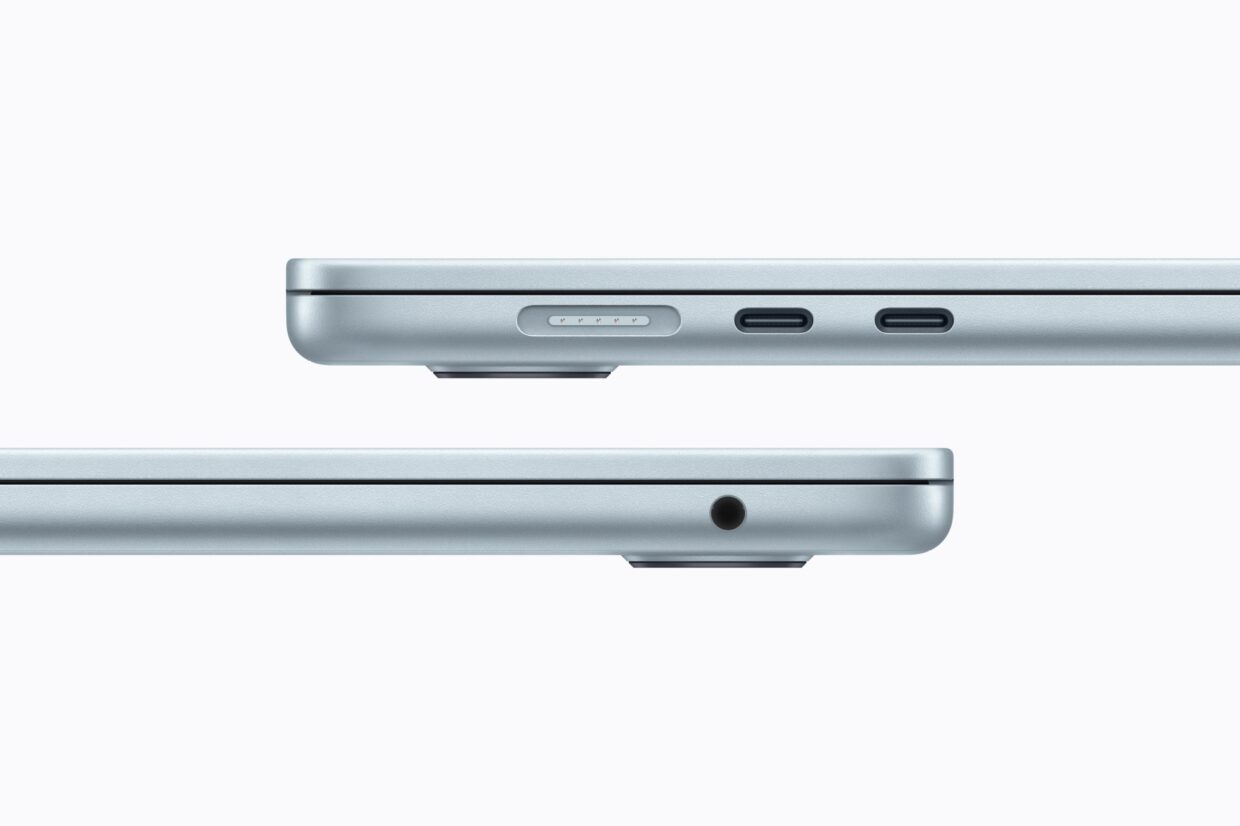 Apple MacBook Air ports