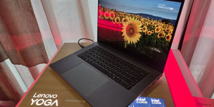 Lenovo Yoga Pro 7i Aura Edition 2
