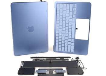 MacBook Neo disassembled