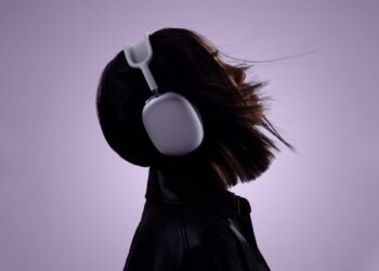 airpods max 2 launch