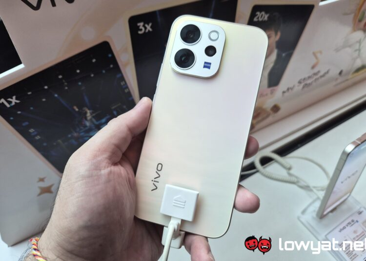 vivo V70 back