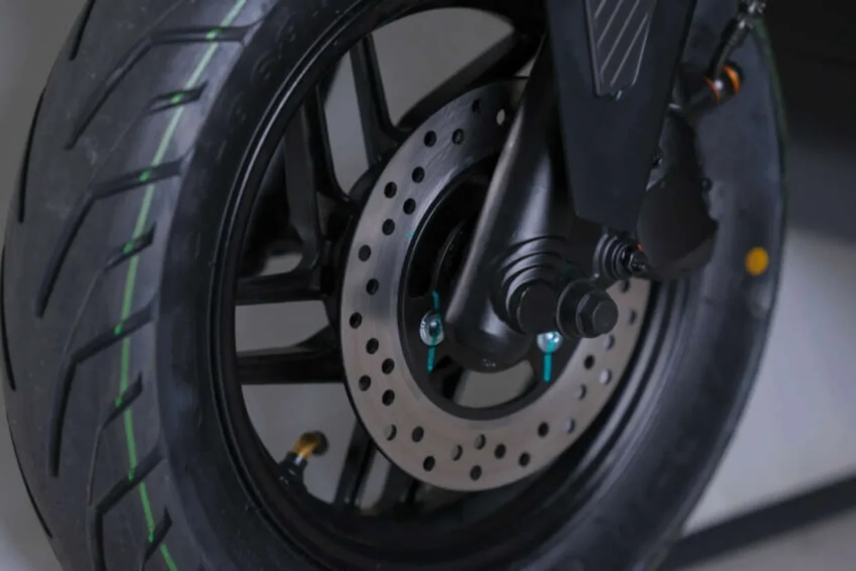 EZI Ray 01 launch Malaysia