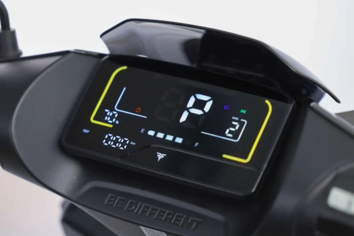 EZI Ray 01 launch Malaysia