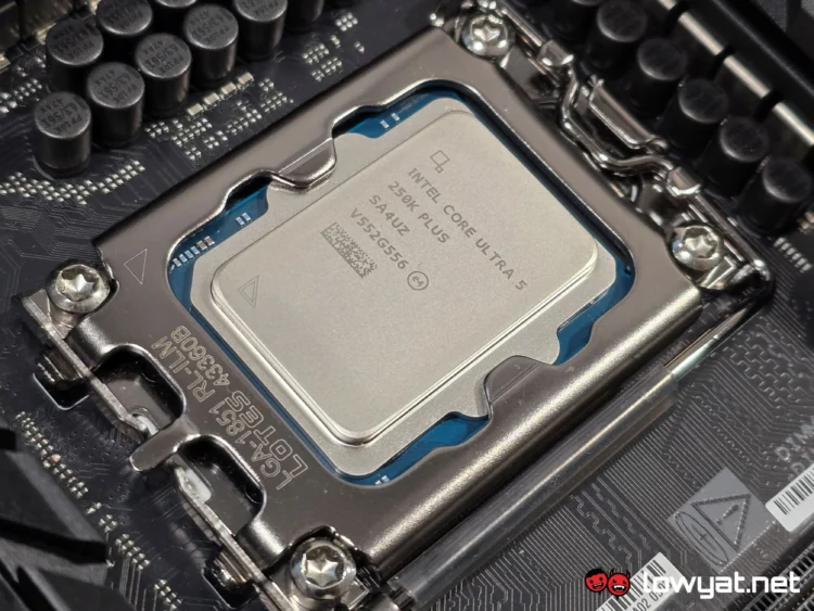 Alleged Intel Z990 Chipset Image Leaks; Could Draw Up To 14W With Full PCIe 5.0 1 Intel Core Ultra 5 250K Plus Review 2