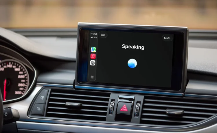 OpenAI Apple CarPlay ChatGPT Voice