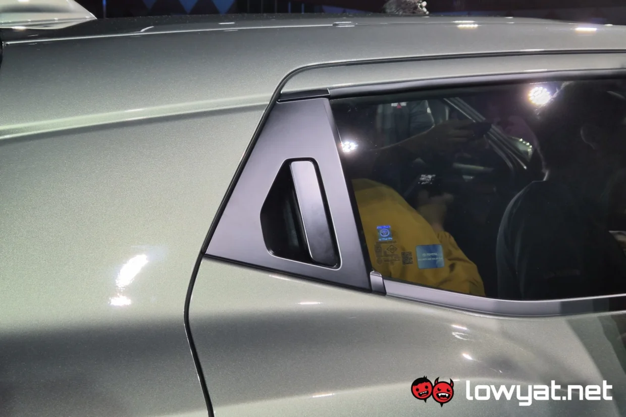 Toyota Urban Cruiser rear door