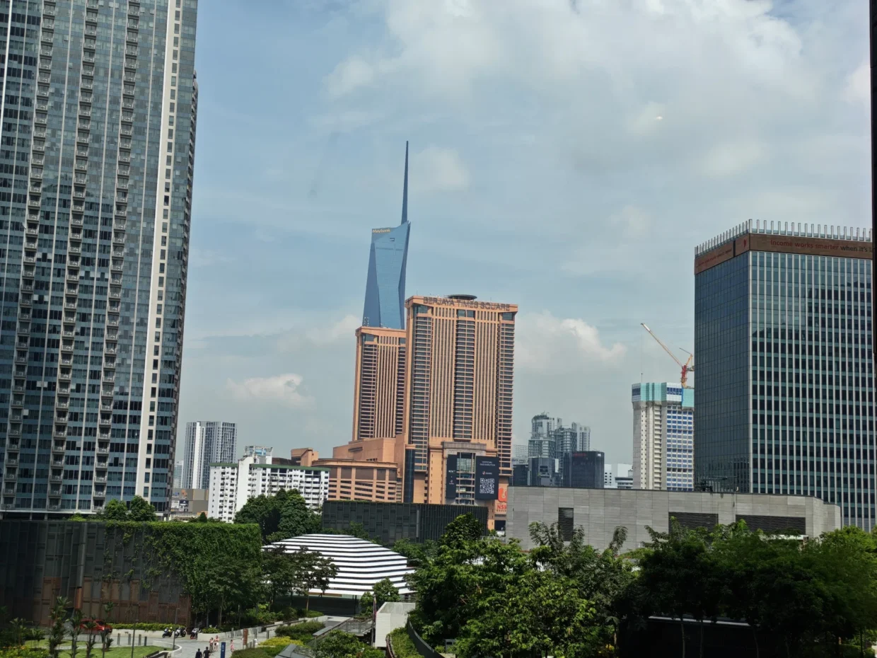 HONOR 600 Pro sample