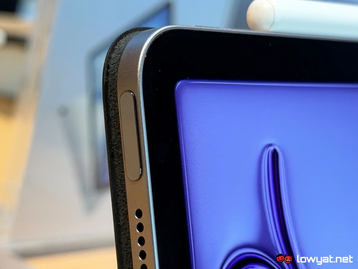 Apple iPad Air M4 in Malaysia