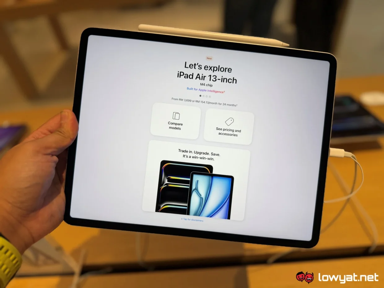 Apple iPad Air M4 in Malaysia