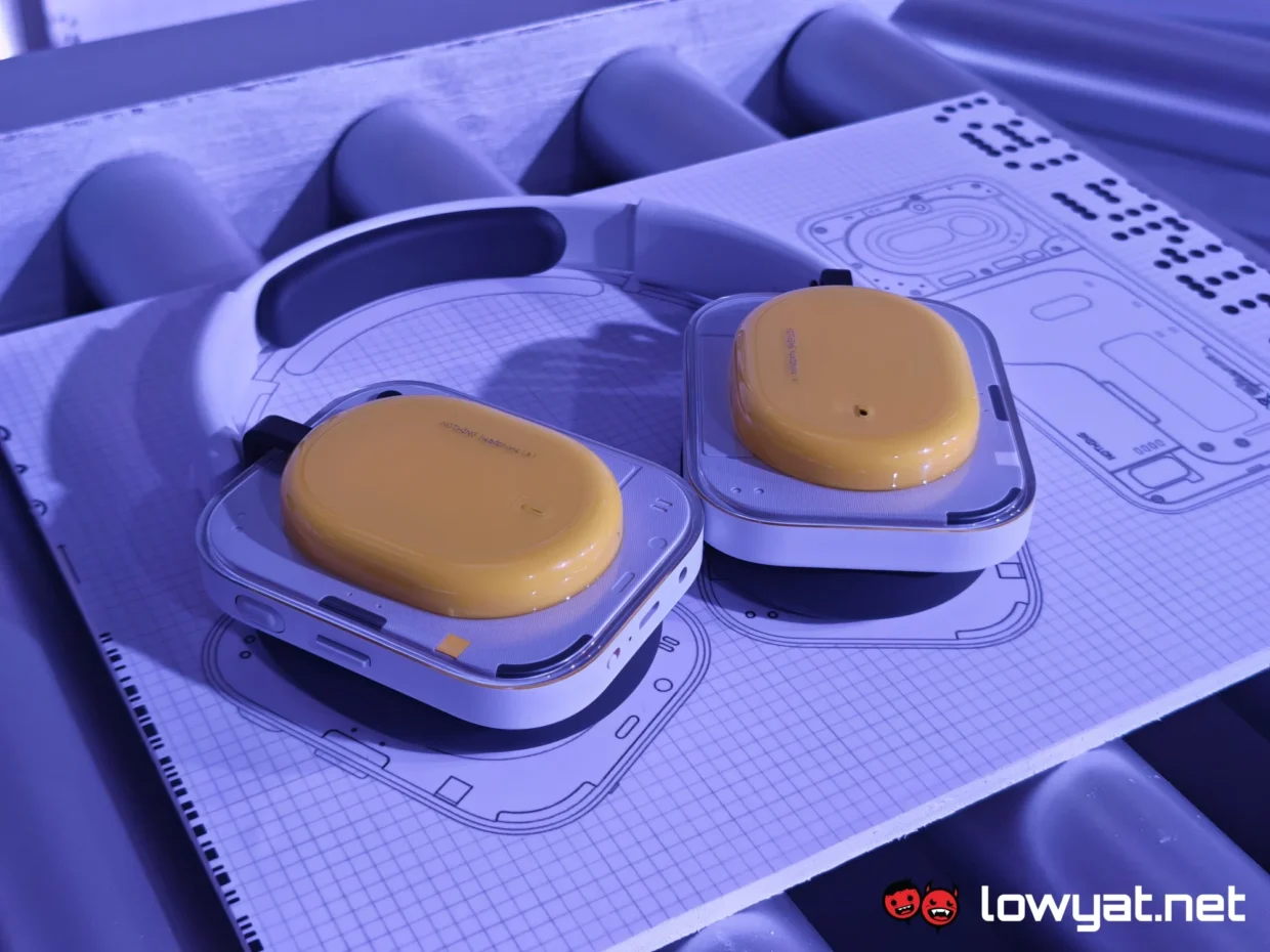 Nothing Headphone (a)