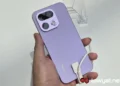 realme 16 Pro back hand