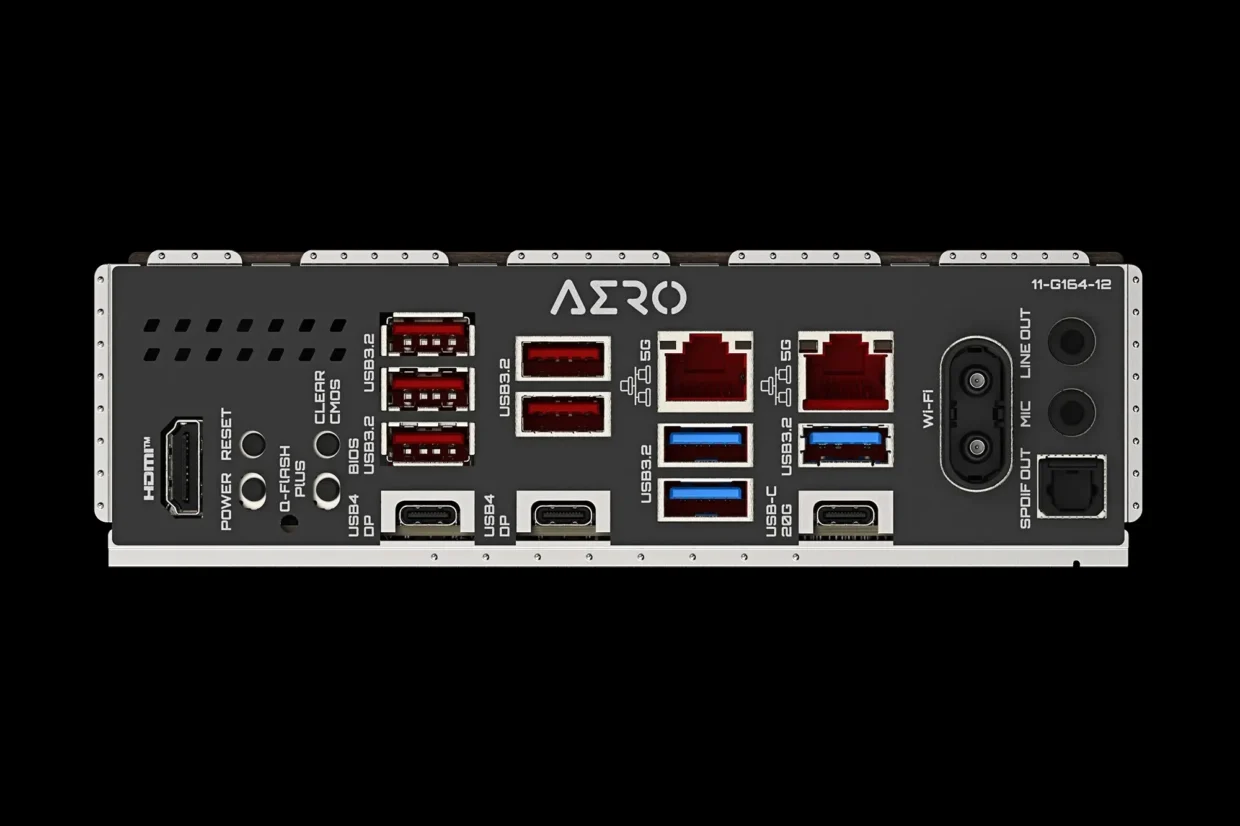 Gigabyte X870E Aero X3D Dark Wood ports
