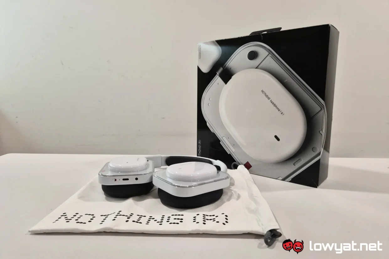 Nothing Headphone (a) w box