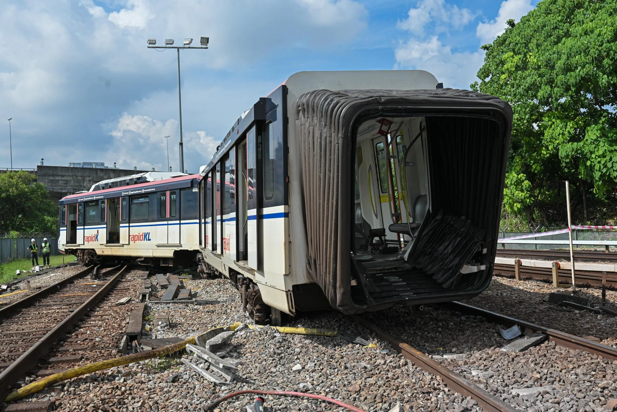 rapid kl prasarana lrt ampang sri petaling mot