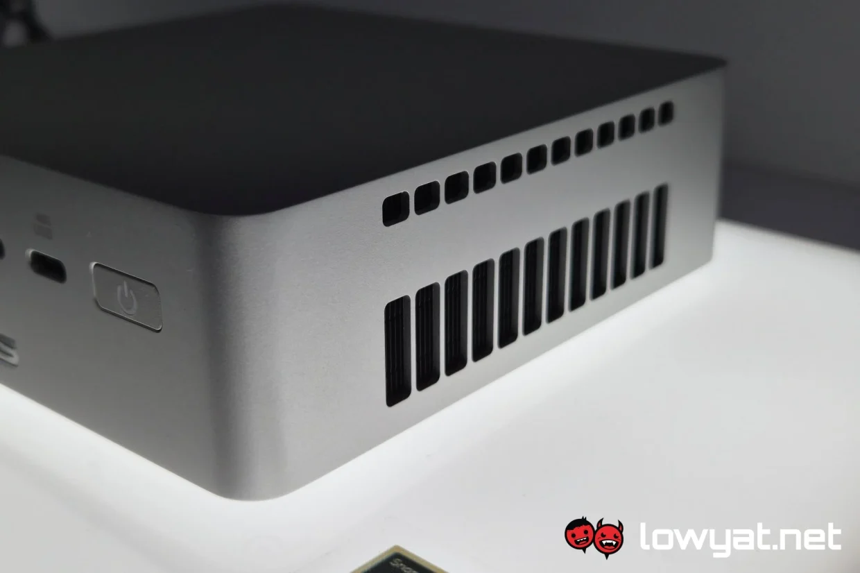 ASUS Ascent QN10 Is The First Mini-PC To Get A Qualcomm Snapdragon Chip 3 ASUS Ascent QN10 right