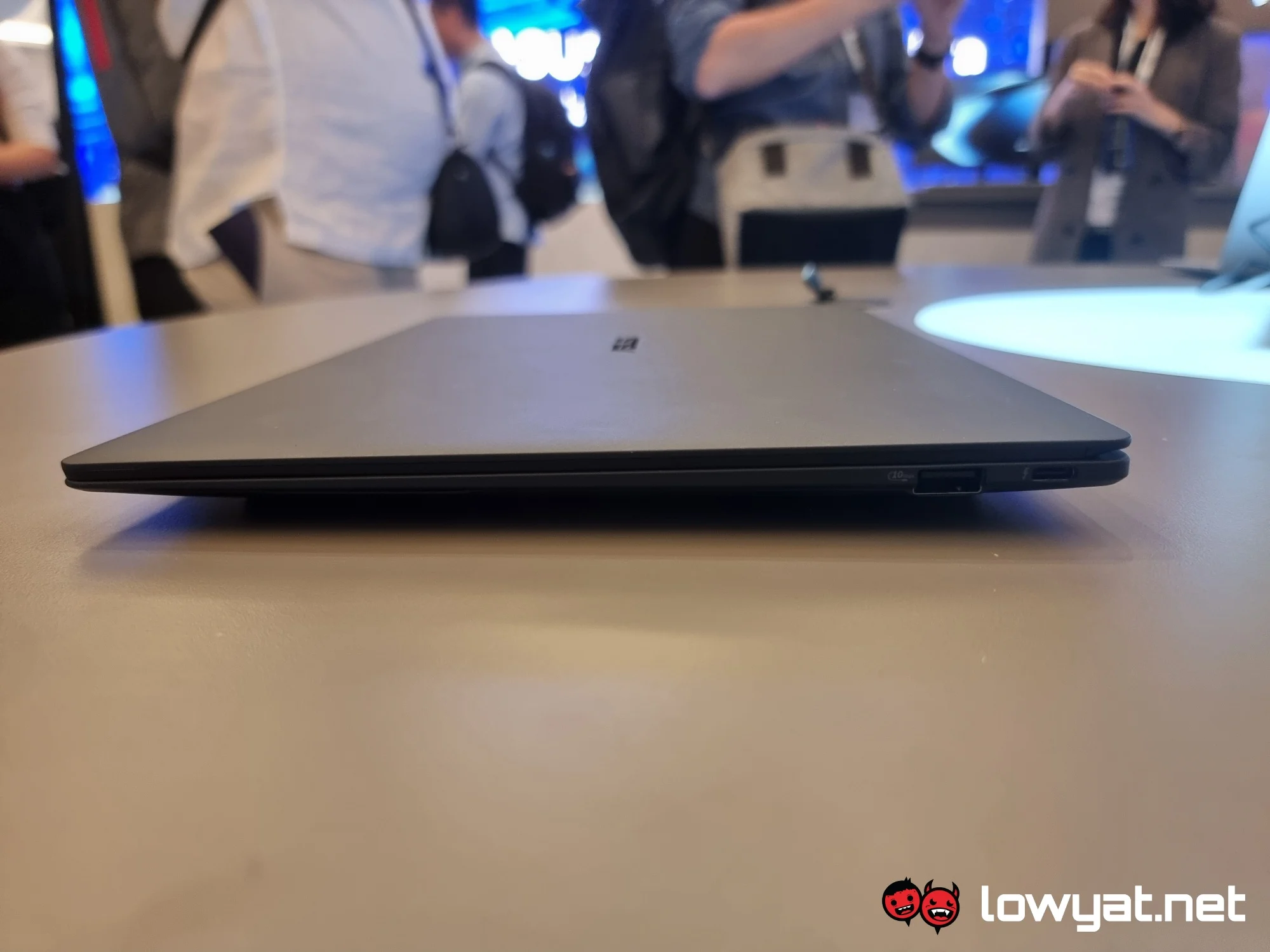 ASUS ExpertBook Ultra Launches