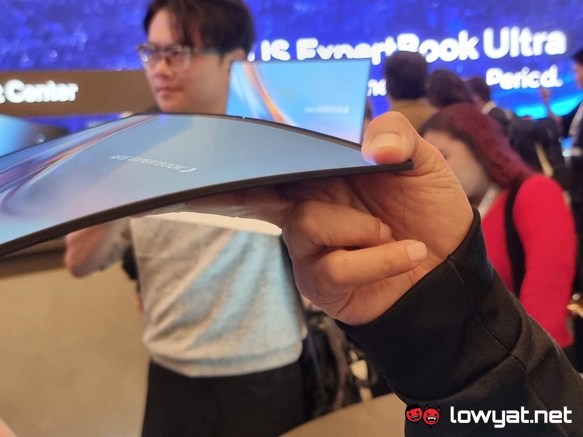 ASUS ExpertBook Ultra Launches