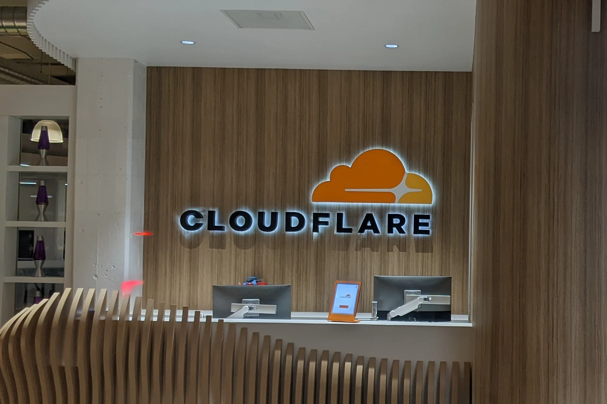 Cloudflare, Major Browsers To Help Websites Distinguish Real Traffic From Fake Ones