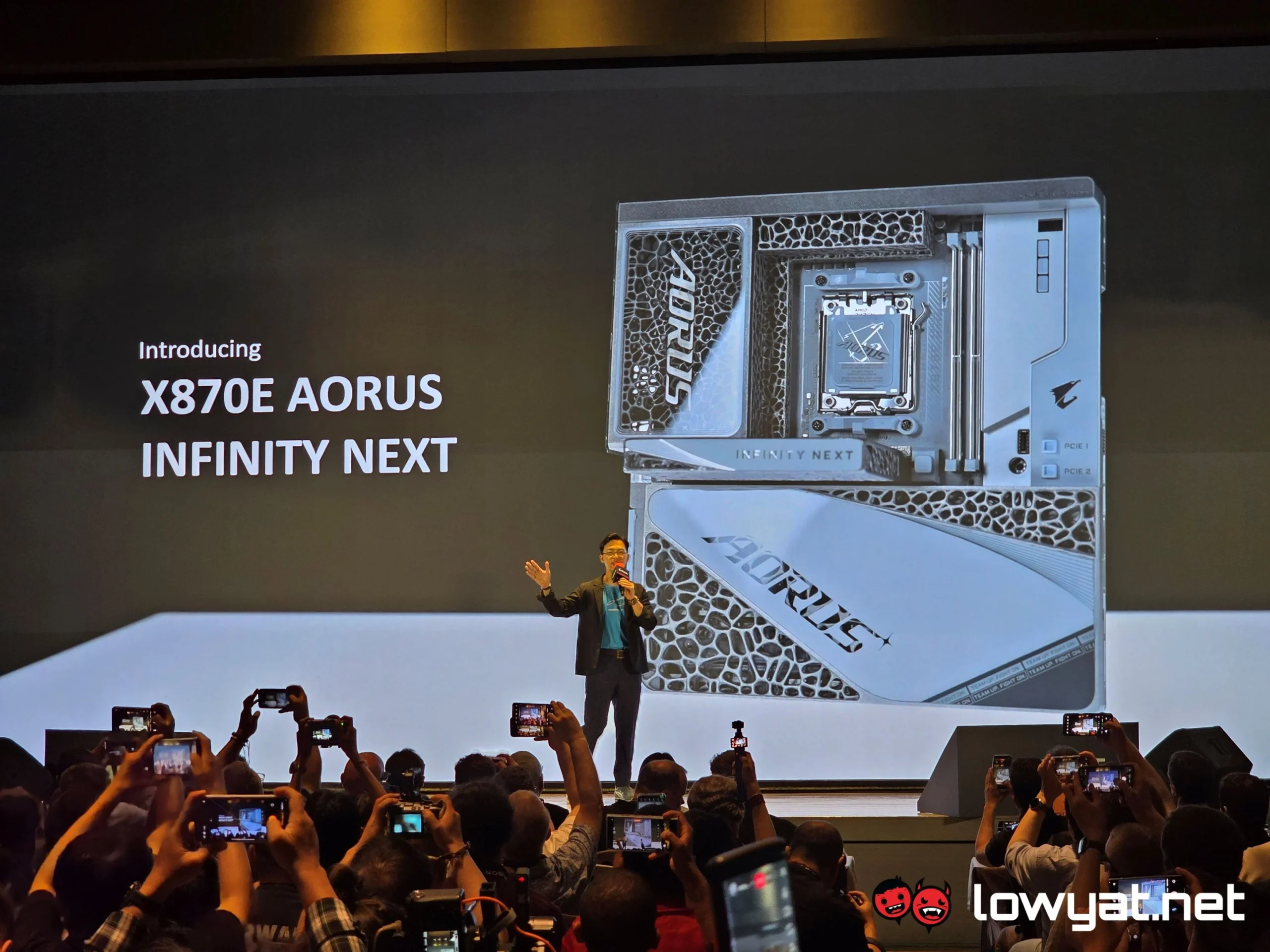 Gigabyte Announces New AORUS X870E Infinity Next And Infinity RTX 50 Series GPU