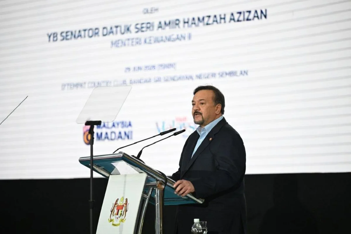 Govt's New MediAsas Basic Medical Plan Starts From RM60/Month; Pilot Begins End-July 2 Govt To Launch Basic MHIT Plan Pilot In July Amir Hamzah